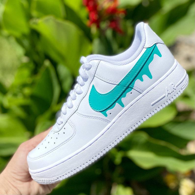 turquoise nike air force
