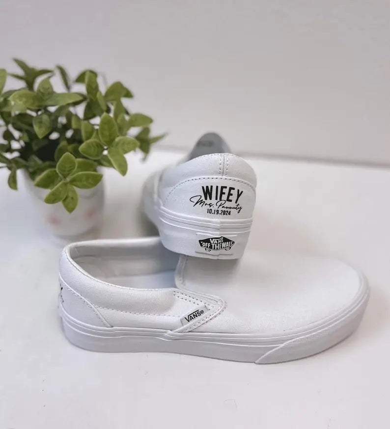 Personalized Wedding Name & Date Custom Air Force 1, Bride Groom Couple Matching Custom Sneakers, Comfortable White Bridal Wedding Shoes with Optional Pearl Lace Decoration
