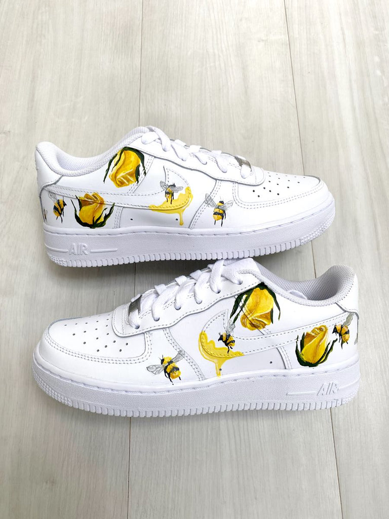 Custom AF 1s Shoes Blooming Yellow Roses with Bees-oicustom