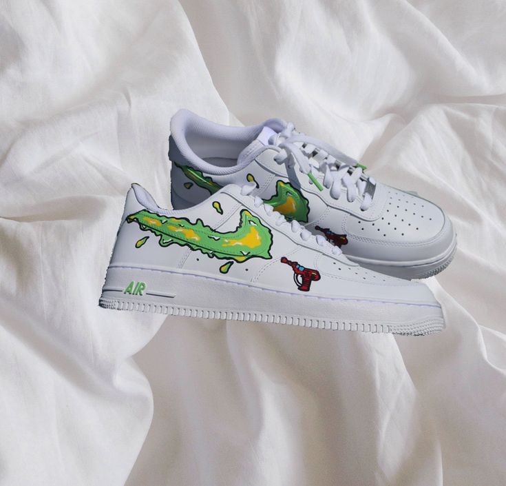 Custom AF 1s Shoes with Green Yellow Splatter and Pistol Pattern-oicustom