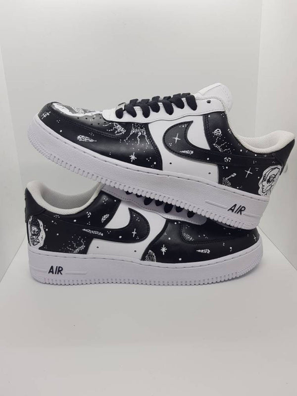 Custom Air Force 1 Black White Space Pattern-oicustom
