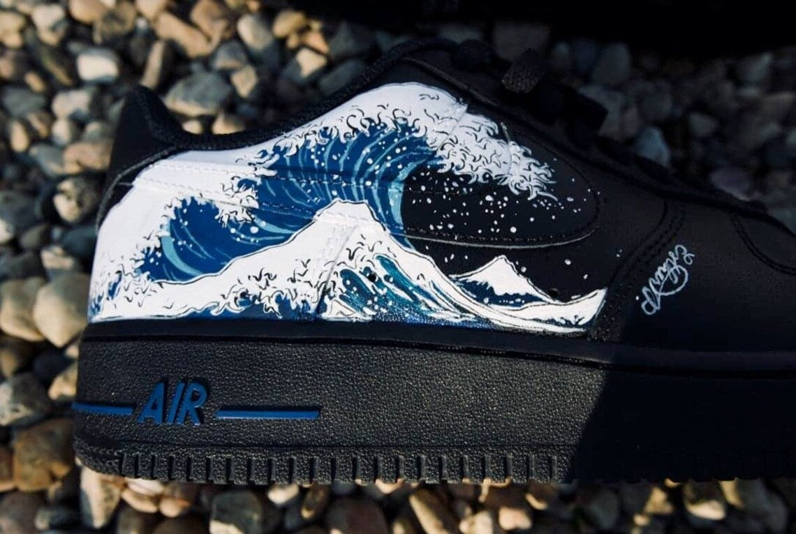 Custom Air Force 1 Black With Great Wave – oicustom