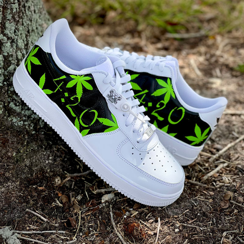 Custom Air Force 1 White And Black With Green Cannabis Leaf-oicustom