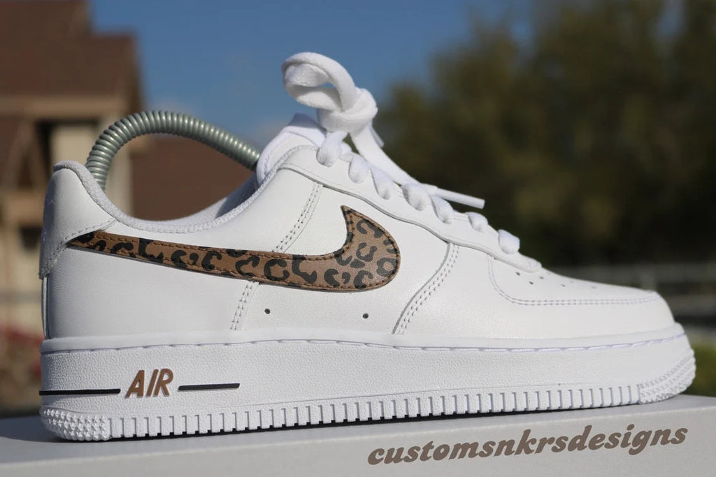 Custom Air Force 1 White Leopard Print Swoosh-oicustom