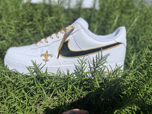 Custom Air Force 1 White With Black And Gold Accents Fleur - de - Lis Logo-oicustom