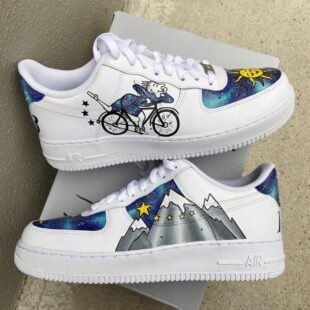 Custom Air Force 1 White With Blue Space And Cartoon Patterns-oicustom