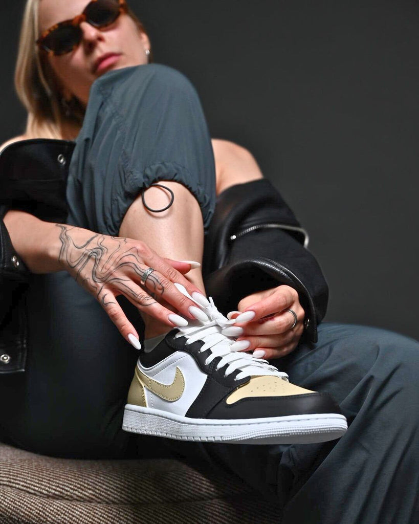Custom Air Jordan 1 Black White And Beige-oicustom