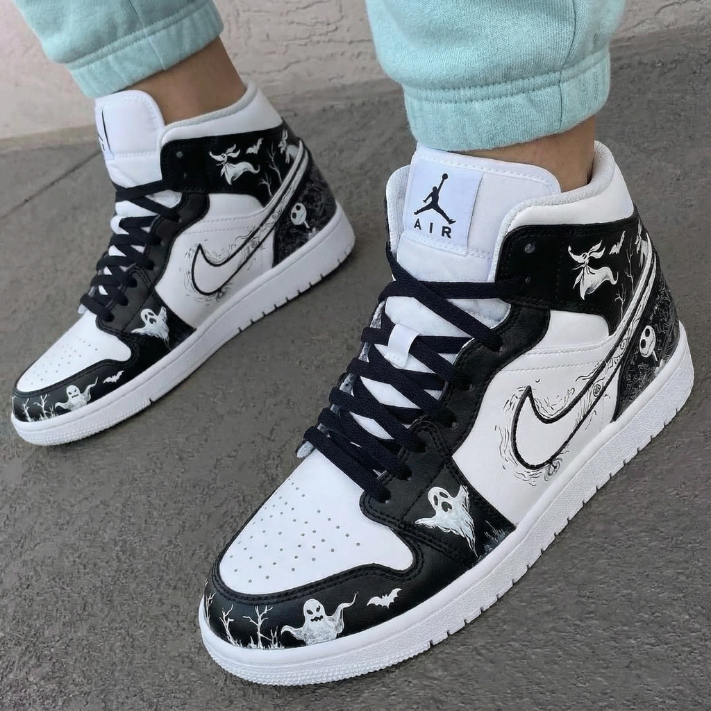 Custom AJ 1s Shoes Black White Halloween Ghosts Pattern-oicustom