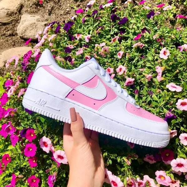 Custom Air Force 1 Pastel Pink Checkered Swoosh-oicustom