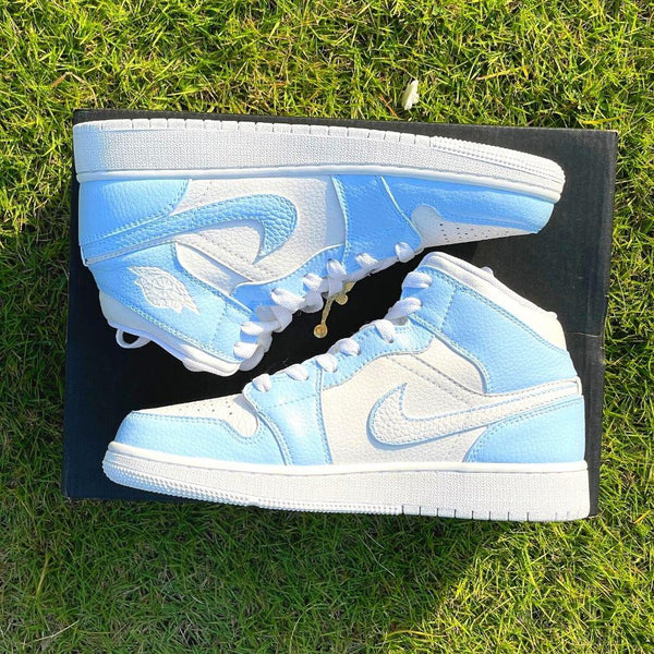 Custom Air Jordan 1 Baby Blue-oicustom