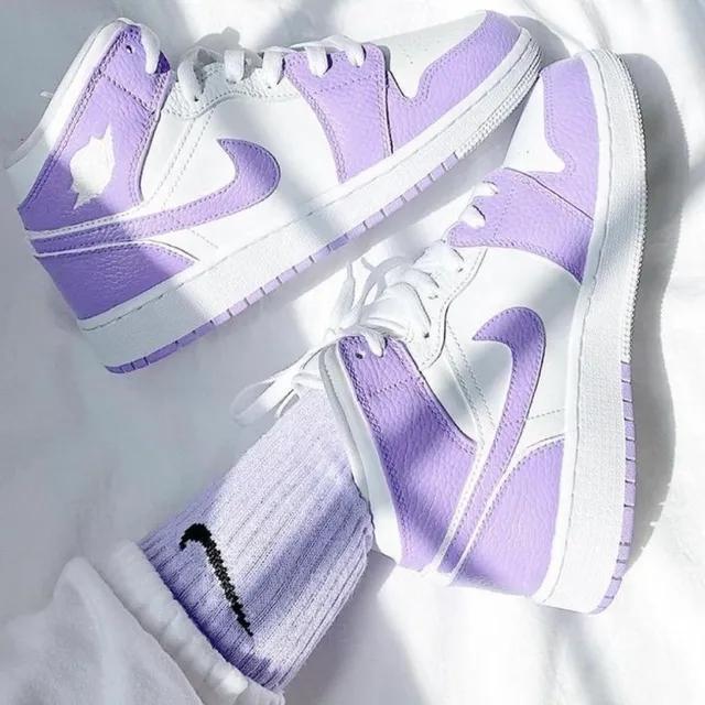 Custom Air Jordan Lavender - Main Image