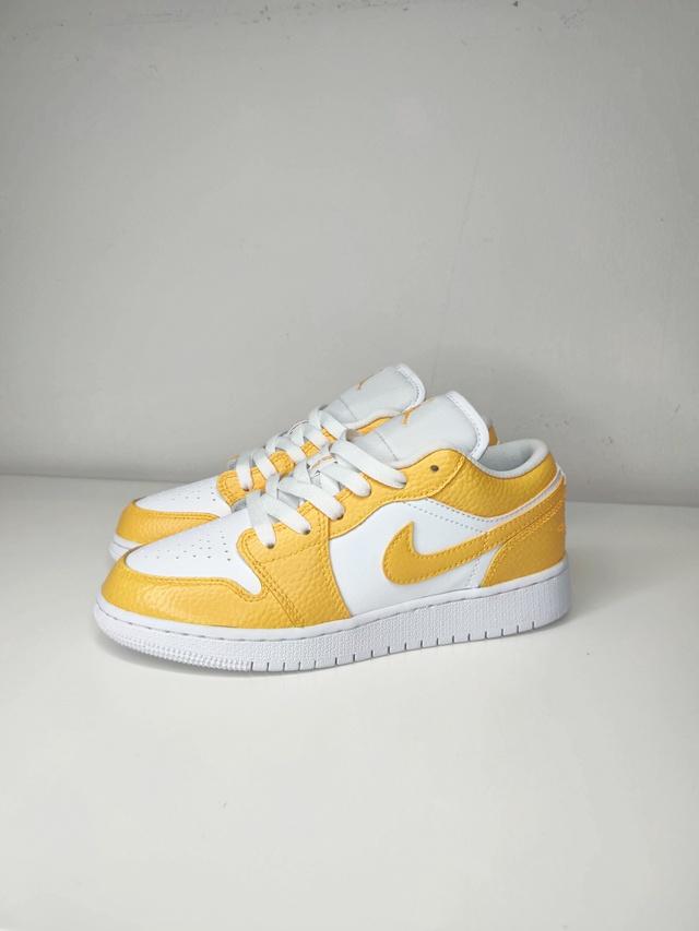 Custom Air Jordan 1 Low Yolk – oicustom