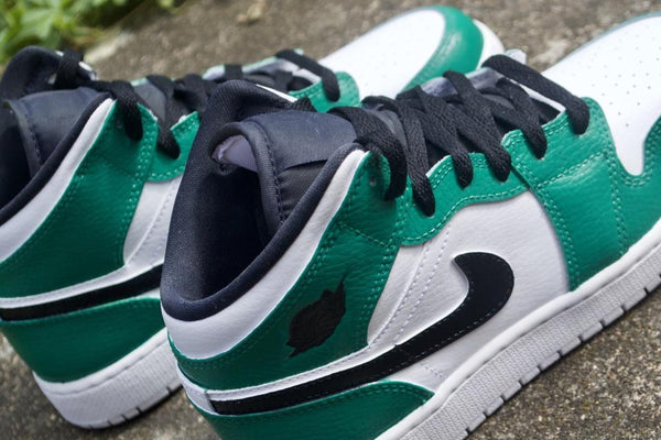 Custom Air Jordan 1 Lucky Green-oicustom