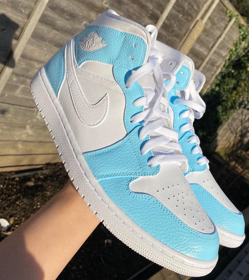 Custom Air Jordan 1 Mid Bule White – oicustom