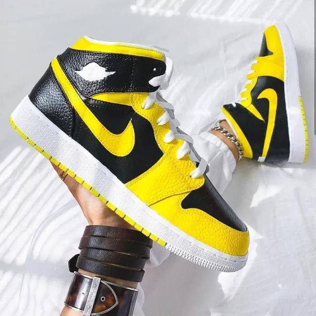 Custom Air Jordan 1 Yellow Swoosh Sneakers-oicustom